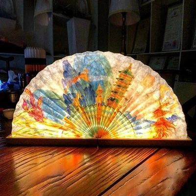 Dekoratsiooniraamatu lamp
